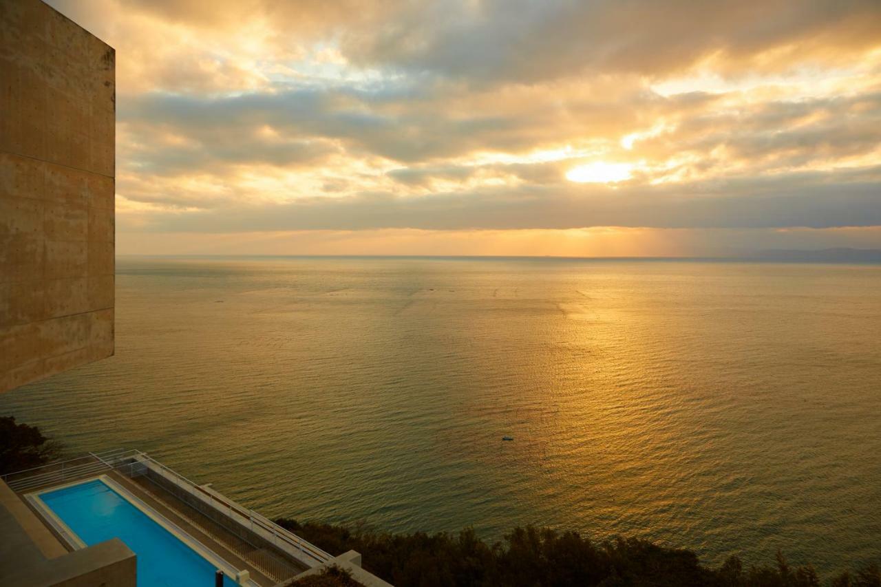 Hotel Toto Seawind Awaji Exterior foto